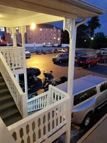Key West Inn - Tuscumbia Екстериор снимка