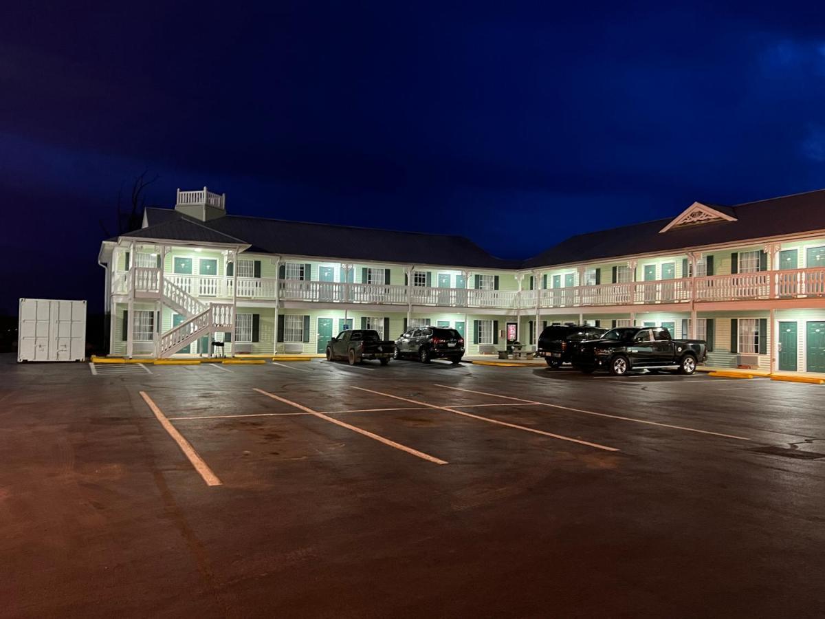 Key West Inn - Tuscumbia Екстериор снимка